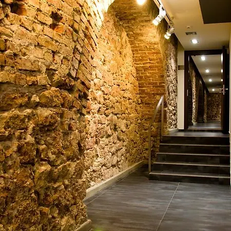 Old City Boutique Economy 4*