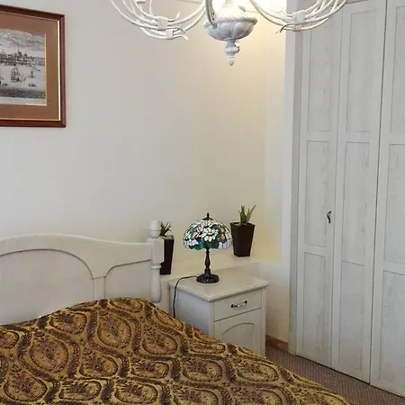 Hotel Old City Boutique Economy 4*
